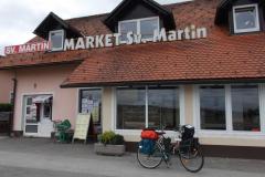 2014-05-30-anche-il-Market-e-dedicato-a-San-Martino-