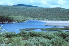 176 b 47° g Il fiume Karasjohka