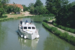 img118 23.5.04 St. Symphorien (forse), incrociando il Canal du Rhone (forse)